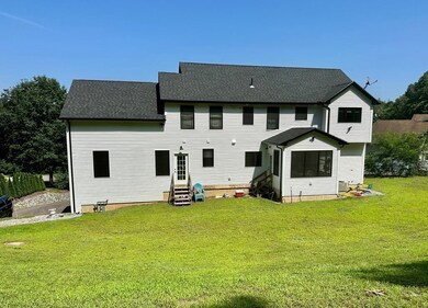 124 Woodside Rd, Ludlow, MA 01056 - photo 2