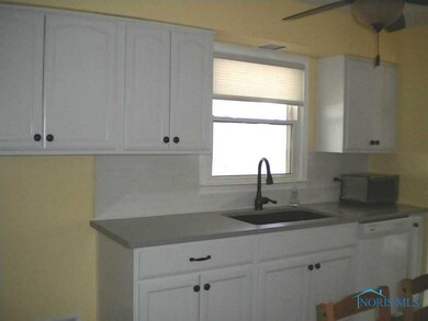 4623 Monac Dr, Toledo, OH 43623 - photo 6