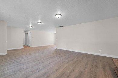 306 W 9th St, Cordell, OK 73632 - photo 7