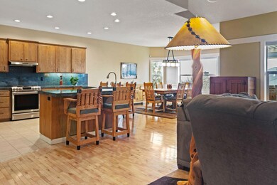 4123 SW Salmon Place, Redmond, OR 97756 - photo 5