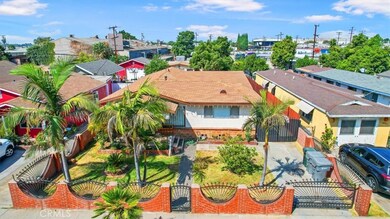 10751 Capistrano Ave, Lynwood, CA 90262 - photo 4