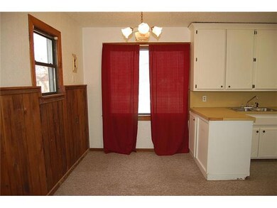Dining Room. Dining area also has a great large wi