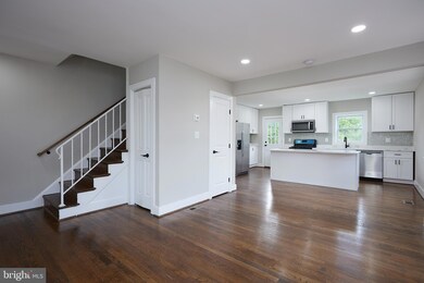 457 Burbank St SE, Washington, DC 20019 - photo 5