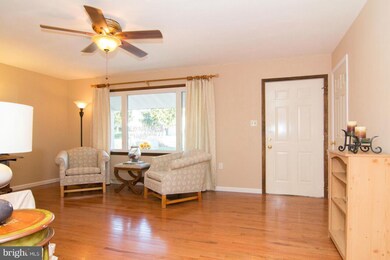 7270 Pommel Dr, Sykesville, MD 21784 - photo 6