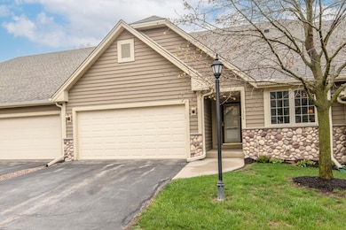 Attached 2 car garage