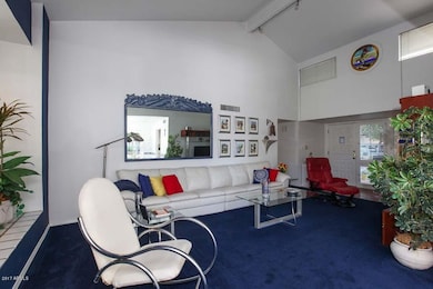 Living Room2