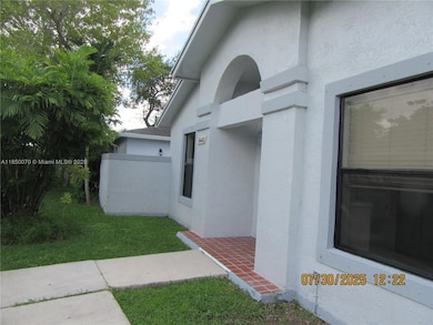 6443 SW 152nd Place unit 643, Miami, FL 33193 - photo 4