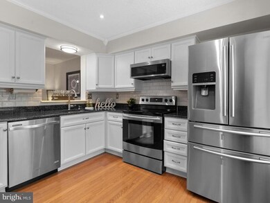 1 Port Haven Ct, Germantown, MD 20874 - photo 2