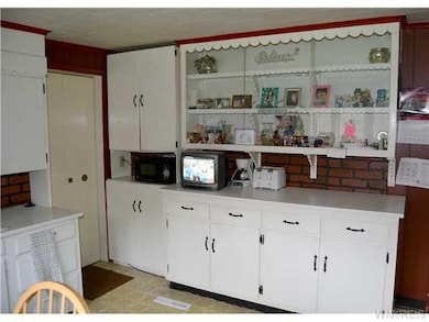Kitchen Kitchen in 36 Ellicott Street