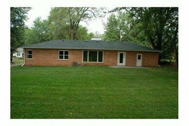 1037 68th St, Windsor Heights, IA 50324 - photo 6