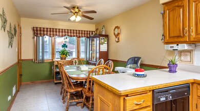 6336 S Laporte Ave, Chicago, IL 60638 - photo 7