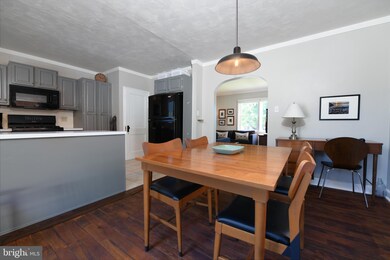 509 Jefferson Blvd, Reading, PA 19609 - photo 7