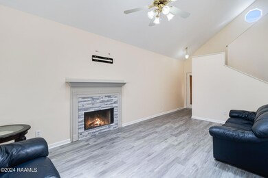 5-web-or-mls-423 Row 1-9