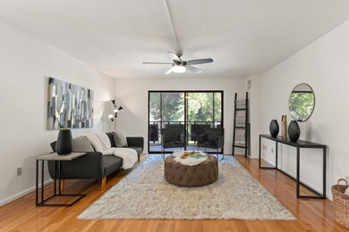 The Kentwood unit 26, Arlington, MA 02476 - photo 6