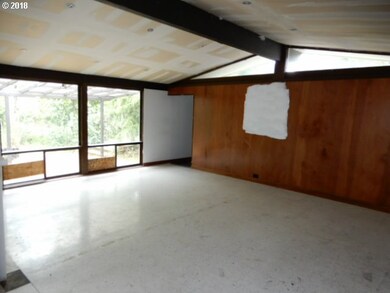 883 Classic Place, Eugene, OR 97401 - photo 2