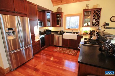 284 Hickory Spring Rd, Roseland, VA 22967 - photo 6