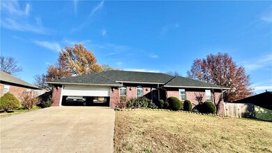1109 Mockingbird Ln, Siloam Springs, AR 72761 - photo 4