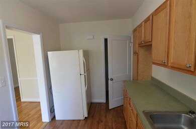 1403 Meridene Dr, Baltimore, MD 21239 - photo 6