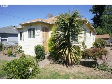 162 6th St, Dayton, OR 97114 - photo 2