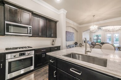 541 W 25th St, Houston, TX 77008 - photo 5