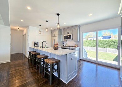 3067 Xavier Ct, Oceanside, NY 11572 - photo 5