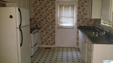 3404 Freda Ln NW, Huntsville, AL 35810 - photo 6