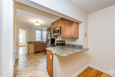 146 Salem St unit 5, Boston, MA 02113 - photo 3