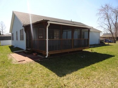 3377 Briar Dr, Columbus, IN 47203 - photo 3