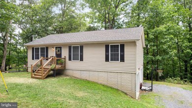 295 Honeysuckle Ln, Harpers Ferry, WV 25425 - photo 3