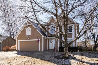 301 SW Marsh Wren St, Lees Summit, MO 64082 - photo 2