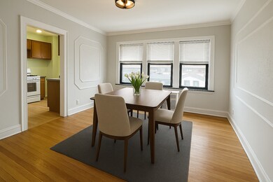 2249 W Touhy Ave unit 3, Chicago, IL 60645 - photo 6