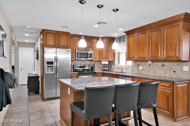 702 E 8th St, Mesa, AZ 85203 - photo 2