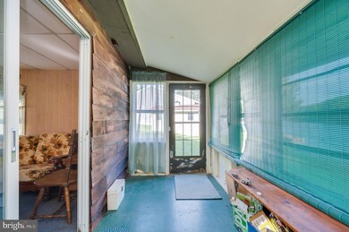 473 N Shore Dr, Lenhartsville, PA 19534 - photo 5