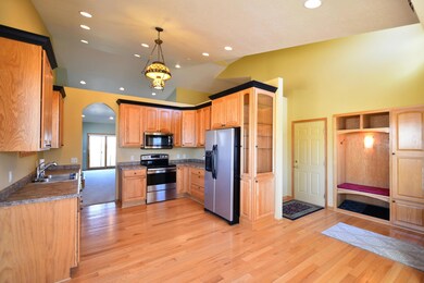 1452 Dorothea Dr, Zumbrota, MN 55992 - photo 6