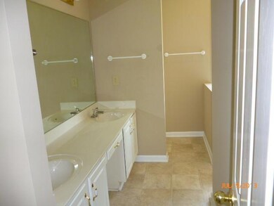 LARGE VANITY IN MB.