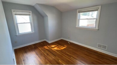 15-23 Parmelee Ave unit 2nd Floor, Fair Lawn, NJ 07410 - photo 7