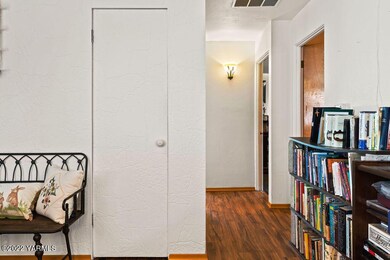 402S46thAve-8