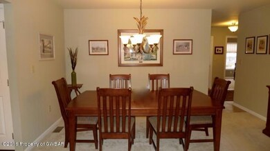 29 Flanders Dr, Drums, PA 18222 - photo 5