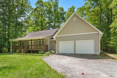 4130 Sugarloaf Rd, Hendersonville, NC 28792 - photo 2