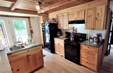 Kitchen 3