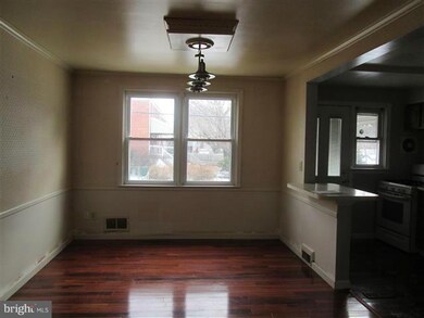 8613 Oakleigh Rd, Parkville, MD 21234 - photo 4