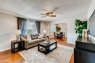 06 Living Room
