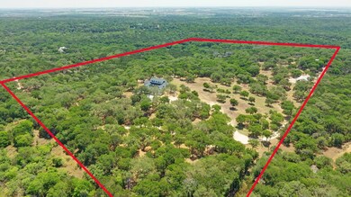 1099 Love Joy Ln, San Marcos, TX 78666 - photo 2