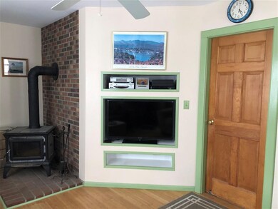 1426 Notch Rd, Jericho, VT 05465 - photo 4