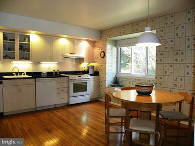 450 Five Farms Ln, Lutherville Timonium, MD 21093 - photo 6