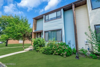 195 Canterbury Ct, East Windsor, NJ 08520 - photo 6