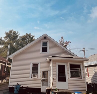 3 Cuthbert St, Schenectady, NY 12302 - photo 2