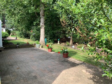 1718 Sweetbay Dr, Toms River, NJ 08755 - photo 5