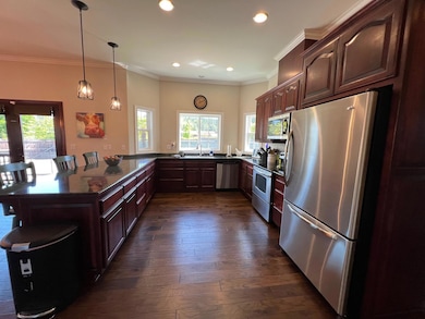 3351 Bennett Kitchen 2