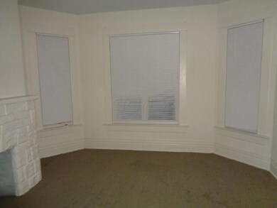 1st floor den